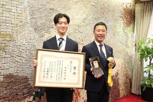 写真：技能五輪全国大会優勝報告