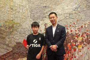 写真：日韓交流卓球競技派遣選手　表敬訪問