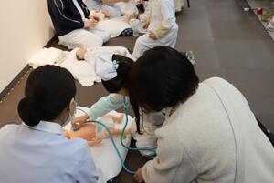 写真：体験の様子1