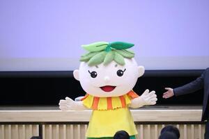 写真：マスコットキャラクター　ヤシロン