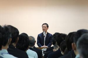 写真：令和5年多治見市役所仕事納め式