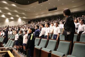 写真：精華小学校創立150周年記念式典1