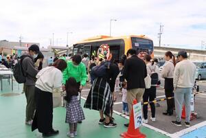 写真：バスまつり2