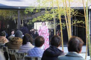 写真：美濃焼ミュージアム中庭コンサート