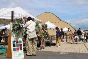 写真：タイル感謝祭会場の様子