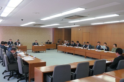写真:5月7日全員協議会