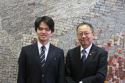 写真：スキー表敬訪問