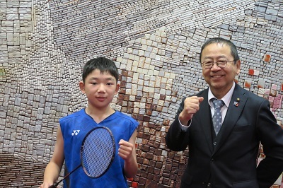 写真：バドミントン表敬訪問