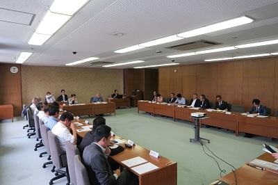 写真：本庁舎建設に関する特別委員会協議会