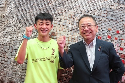 写真:陸上表敬訪問