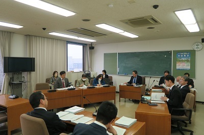 写真:厚生環境教育常任委員会