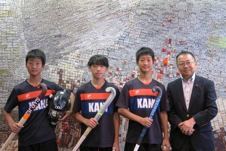 写真:ホッケー表敬訪問