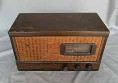 写真：真空管ラジオ