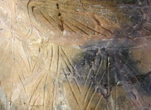 写真：線をひいた文様