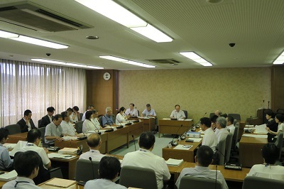 写真：決算特別委員会