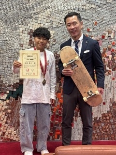 写真：2025第1回日本女子アマチュア王座決定戦に出場選手の表敬訪問