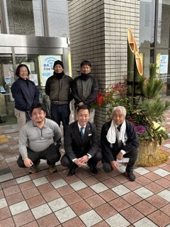 写真：門松設置