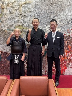 写真：剣道全国大会出場選手表敬訪問