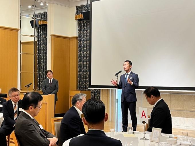 写真：交流会の様子