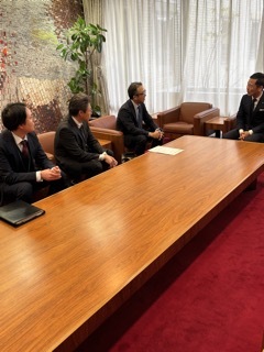 写真：面談（東邦ガス株式会社）