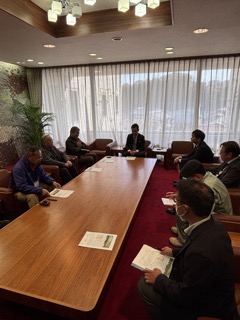 写真：面談（多治見自然の会）