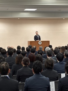 写真:辞令交付式・3役訓示