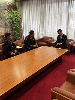 写真:面談(自衛隊岐阜地方協力本部 恵那地域事務所)