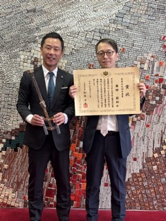 写真：表敬訪問（文部科学大臣表彰創意工夫功労者賞：株式会社TYK）