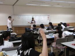 6月28日スタッフ会議写真2