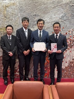 写真：感謝状贈呈式（企業版ふるさと納税：有限会社ユナイテッド・エス）