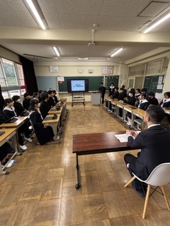 写真：南姫中学校3年生との懇談会