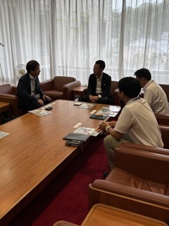 写真：面談（岐阜地方気象台）
