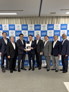 写真：東濃西部都市間連絡道路建設推進協議会第1回要望(多治見砂防国道事務所、中部地方整備局)