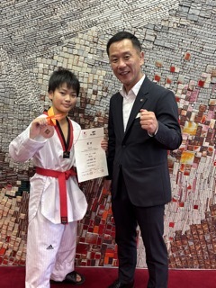 写真:表敬訪問(JOCジュニアオリンピックカップ 第19回全日本ジュニアテコンドー選手権大会)