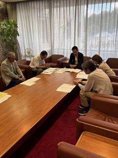写真:公益社団法人多治見市シルバー人材センターから要望書を受領