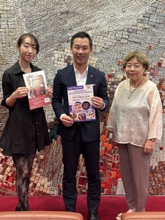 加藤菜津子さん、中嶋英子さんと市長の写真