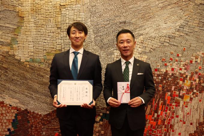 1121平田工業寄付への感謝状贈呈式