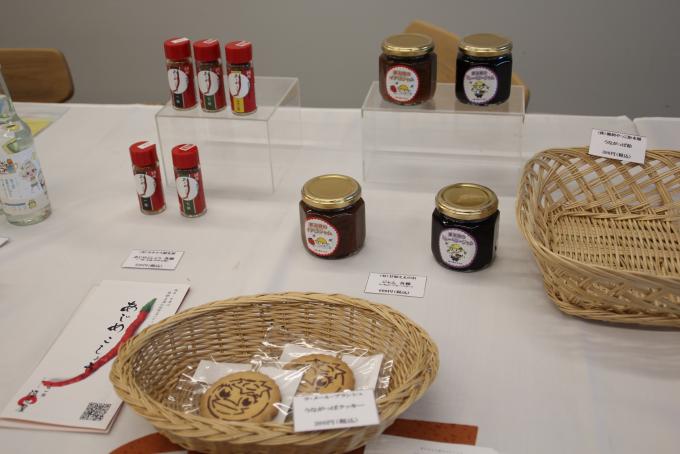 1201岐阜県庁やくならマグカップも企画展3