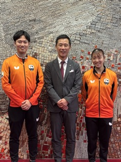 表敬訪問(トップおとめピンポンズ)