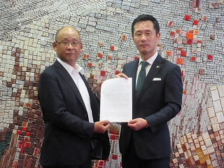 240605_自治労岐阜県本部、多治見市職員労働組合連合会から申入書等受領1