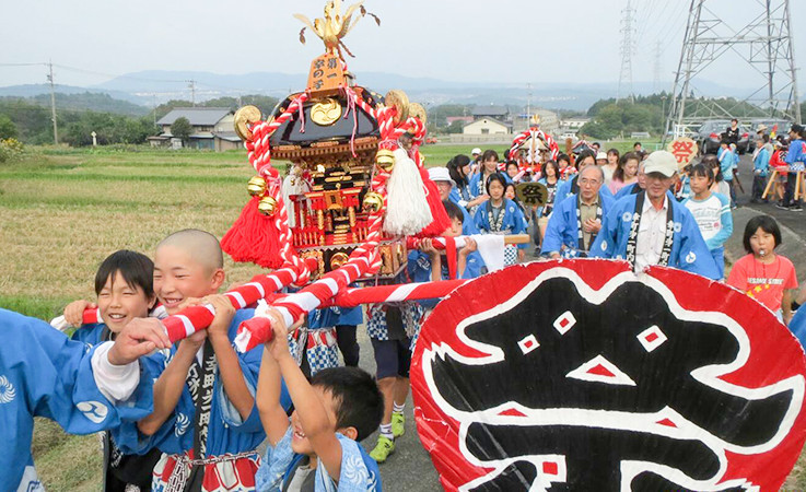 池原神社祭礼の様子